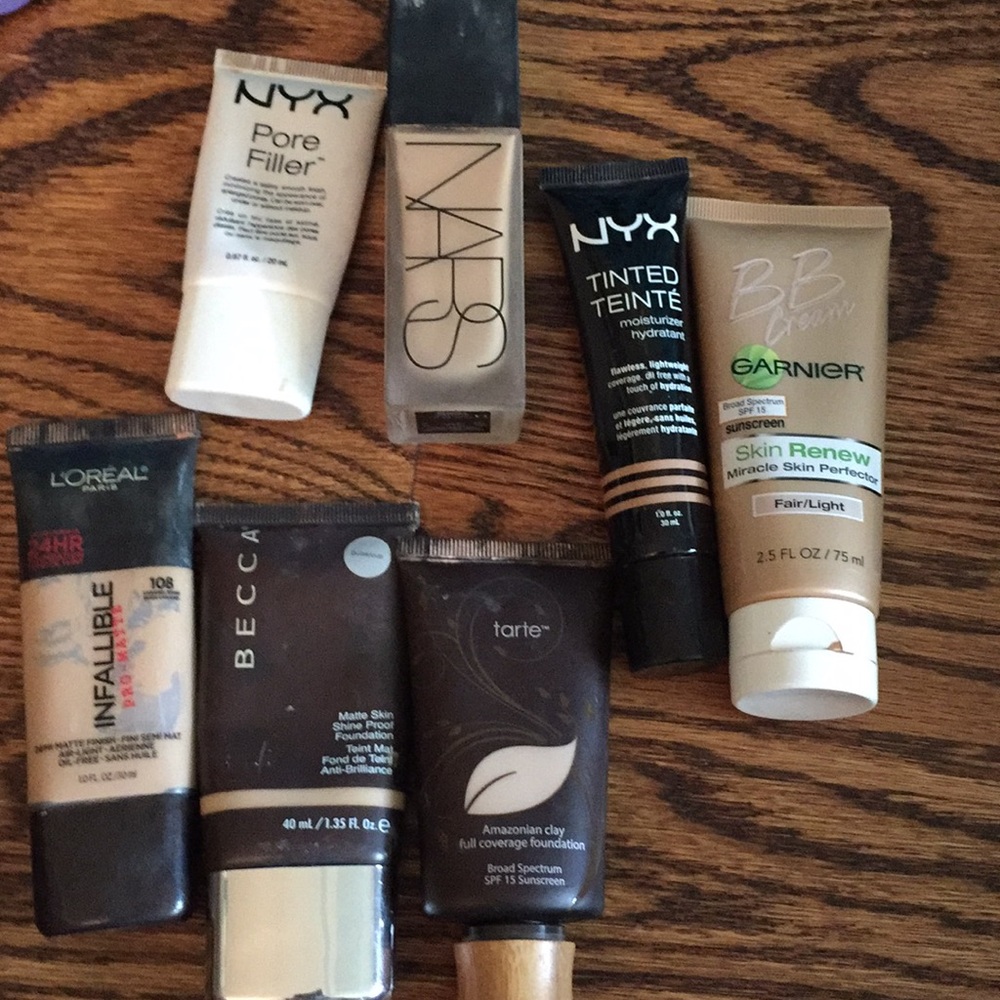 HUGE FOUNDATION BUNDLE!!